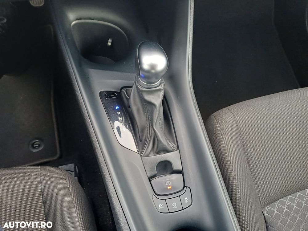 Toyota C-HR 1.8 HSD 122 CP 4x2 CVT Core - 21