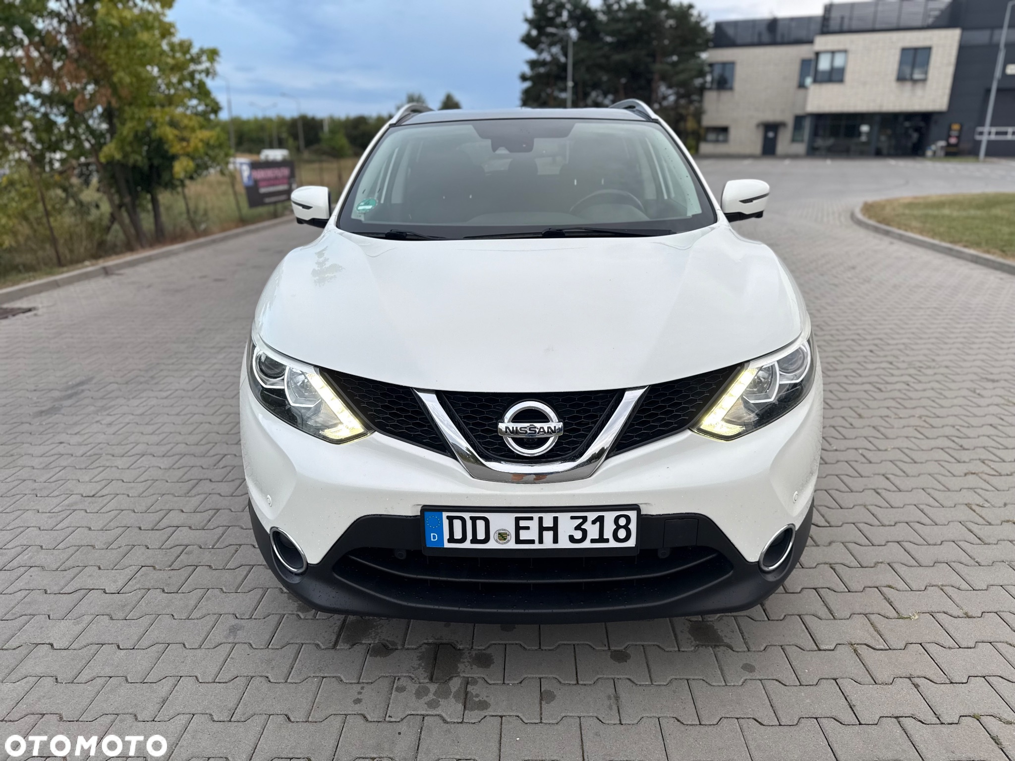 Nissan Qashqai - 2