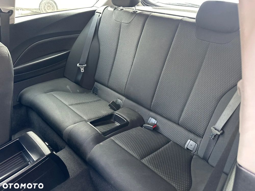 BMW Seria 1 - 23