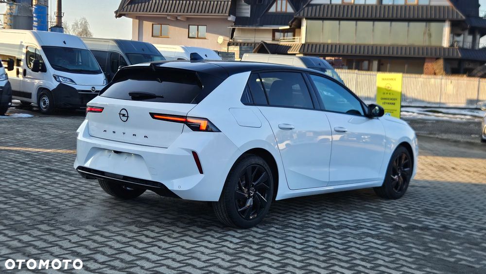 Opel Astra 1.2 T GS S&S - 5