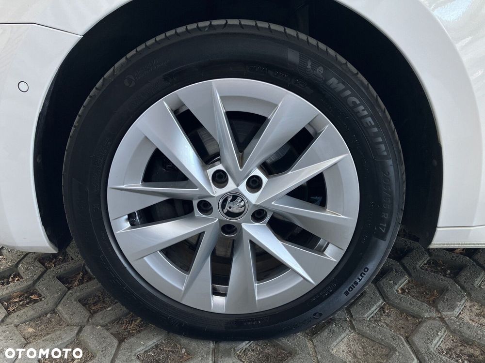 Skoda Octavia 2.0 TDI Style DSG - 12