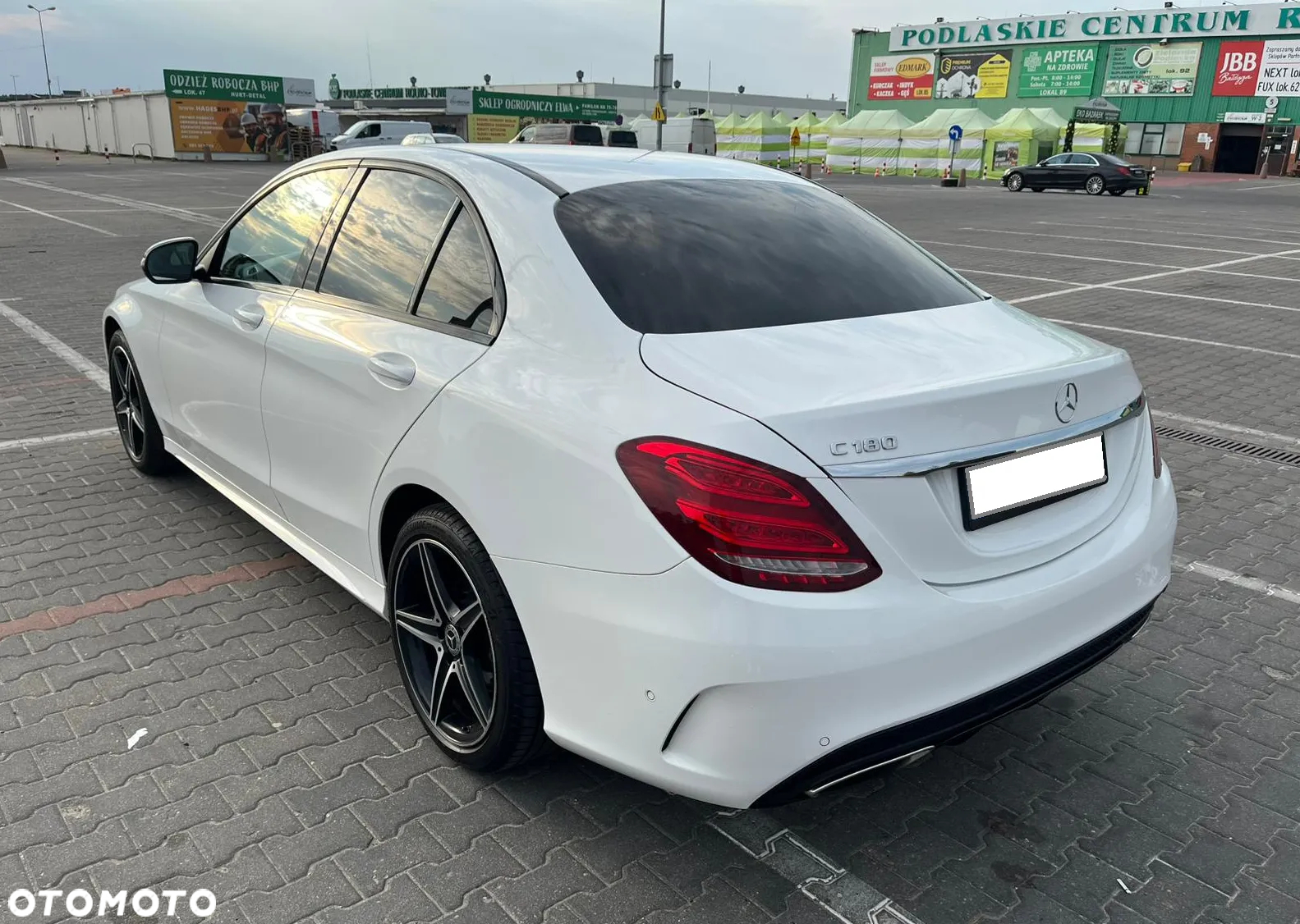 Mercedes-Benz Klasa C 180 9G-TRONIC - 4