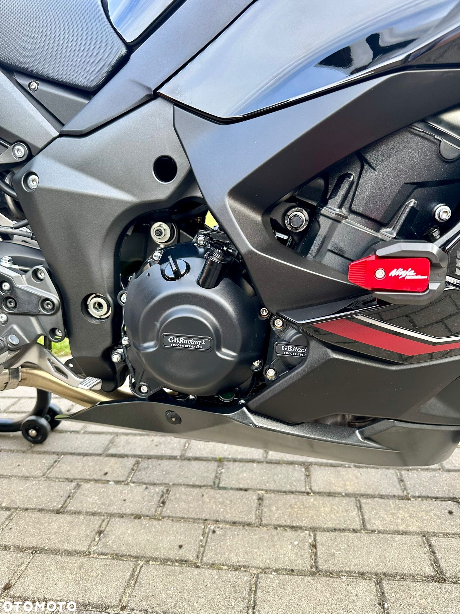 Kawasaki Ninja 1000 SX - 11