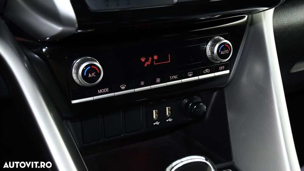 Mitsubishi Eclipse-Cross 4WD Plus - 12