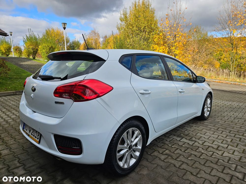 Kia Ceed 1.0 T-GDI L Business Line - 20