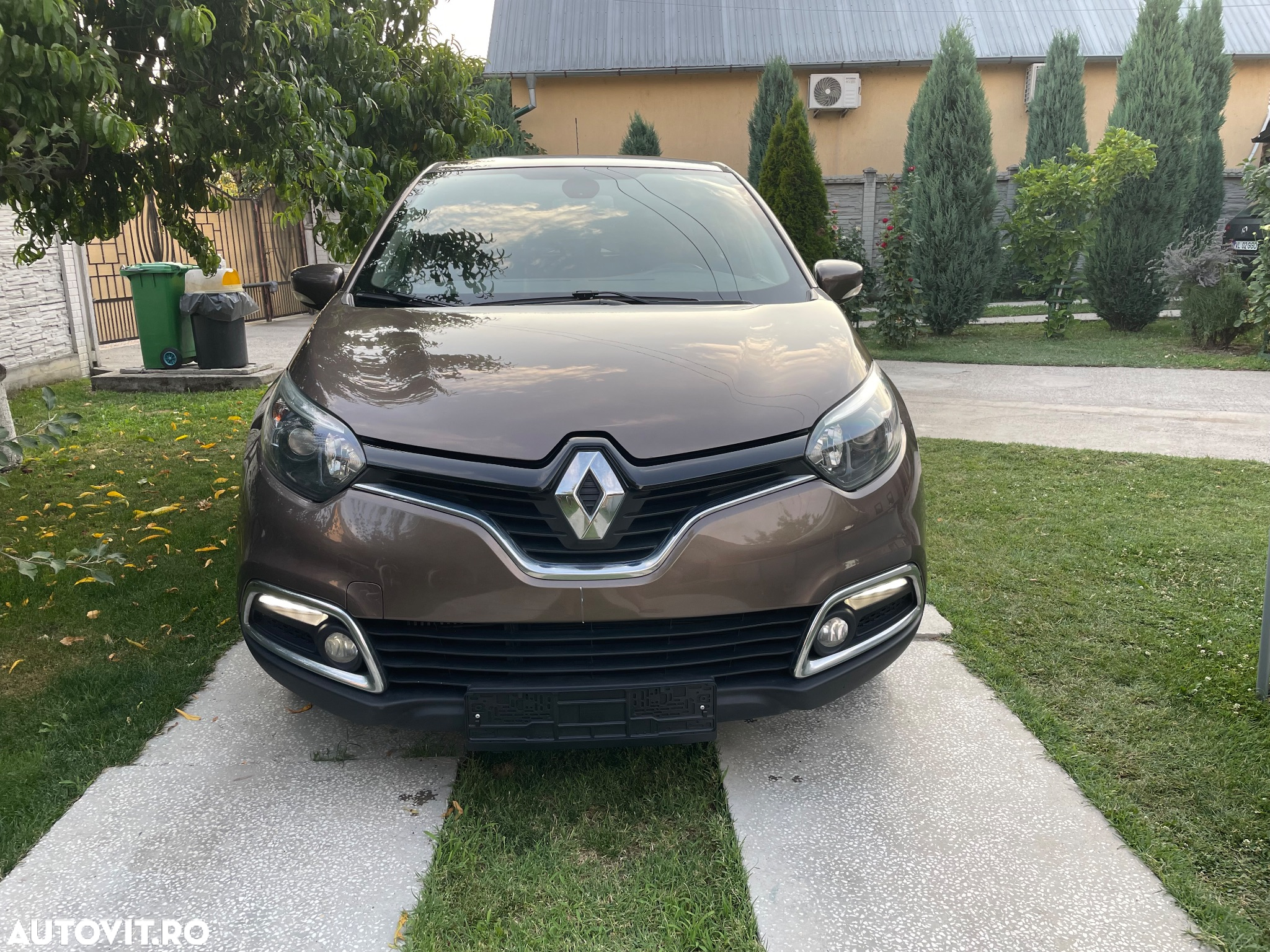 Renault Captur - 14