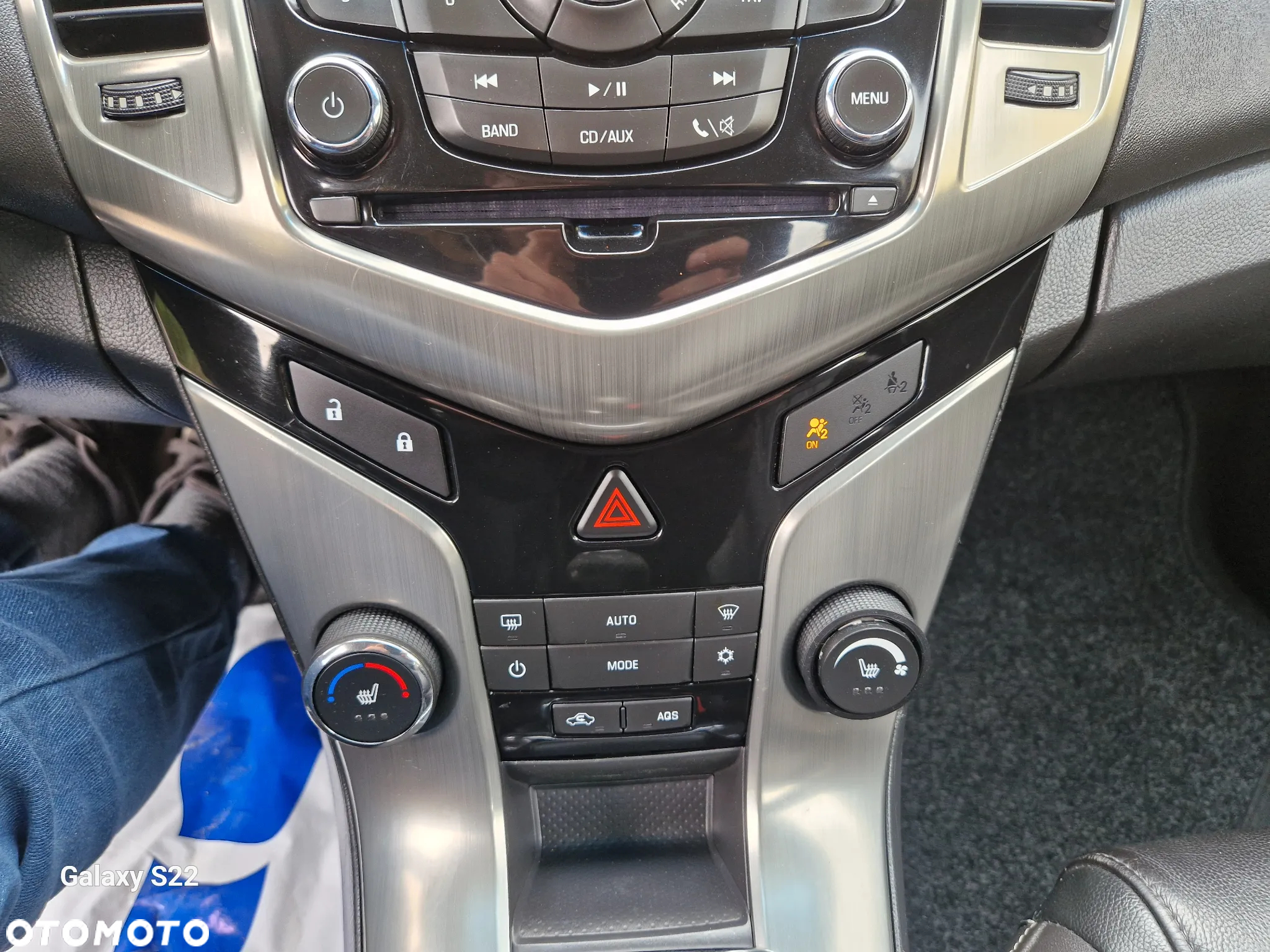 Chevrolet Cruze 1.4 T LTZ - 24