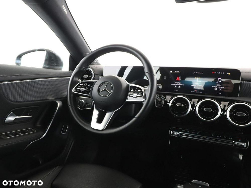 Mercedes-Benz CLA 200 d 8G-DCT Progressive - 17