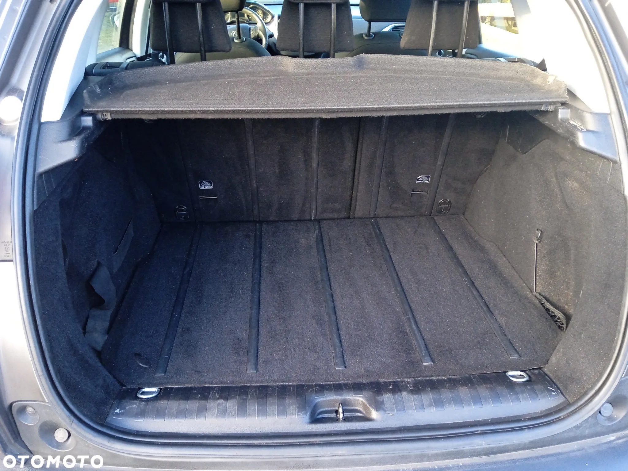Peugeot 2008 1.2 Pure Tech Active - 10