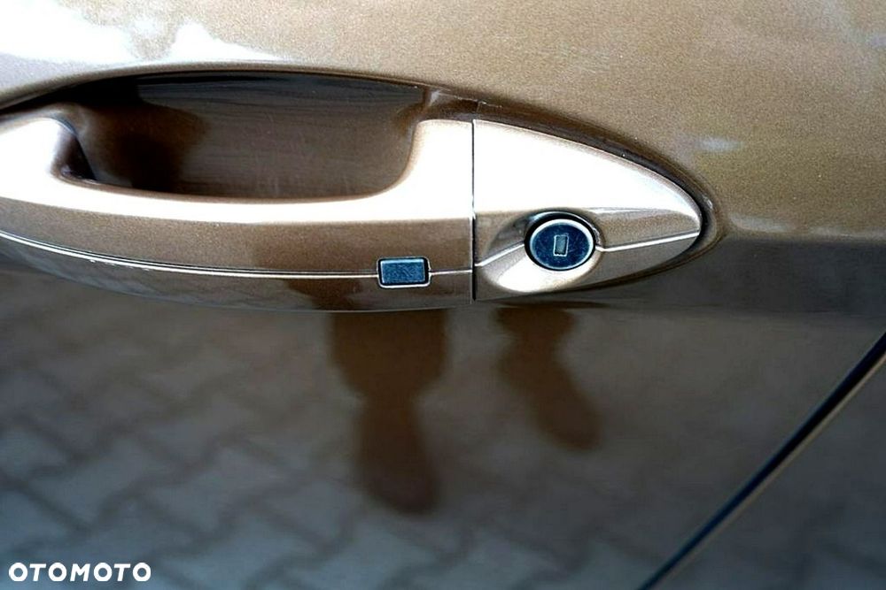 Ford B-MAX - 10