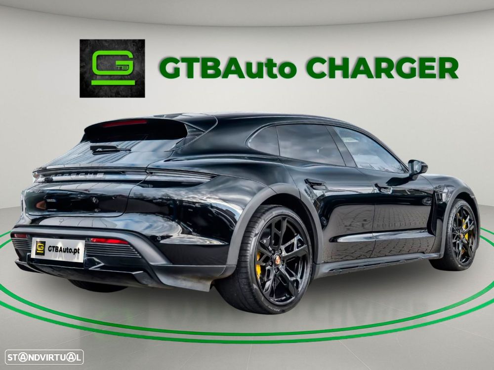 Porsche Taycan Cross Turismo - 24