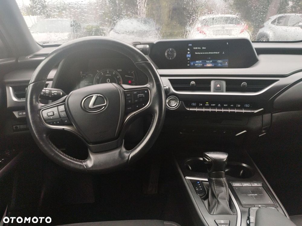 Lexus UX 200 GPF Business Edition 2WD - 14