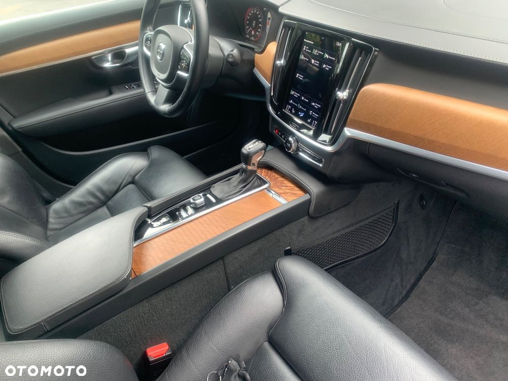 Volvo V90 D4 Inscription - 10