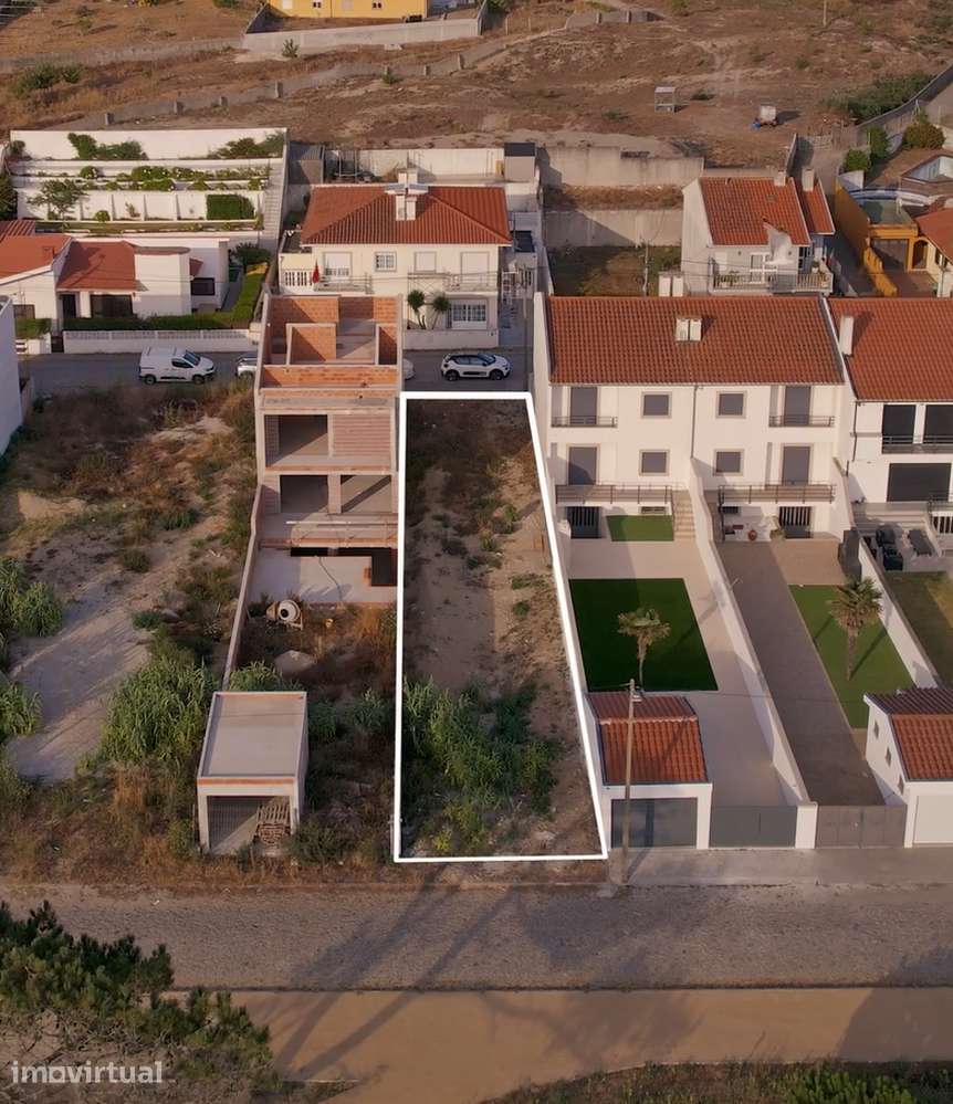 Lote para construção na praia de Neiva