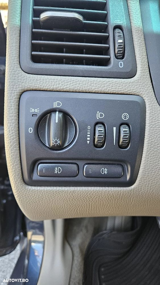 Volvo S60 2.4 D5 Kinetic - 14