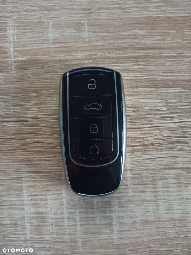 Omoda 5 1.5 T-GDI Hybrid Premium DHT - 22