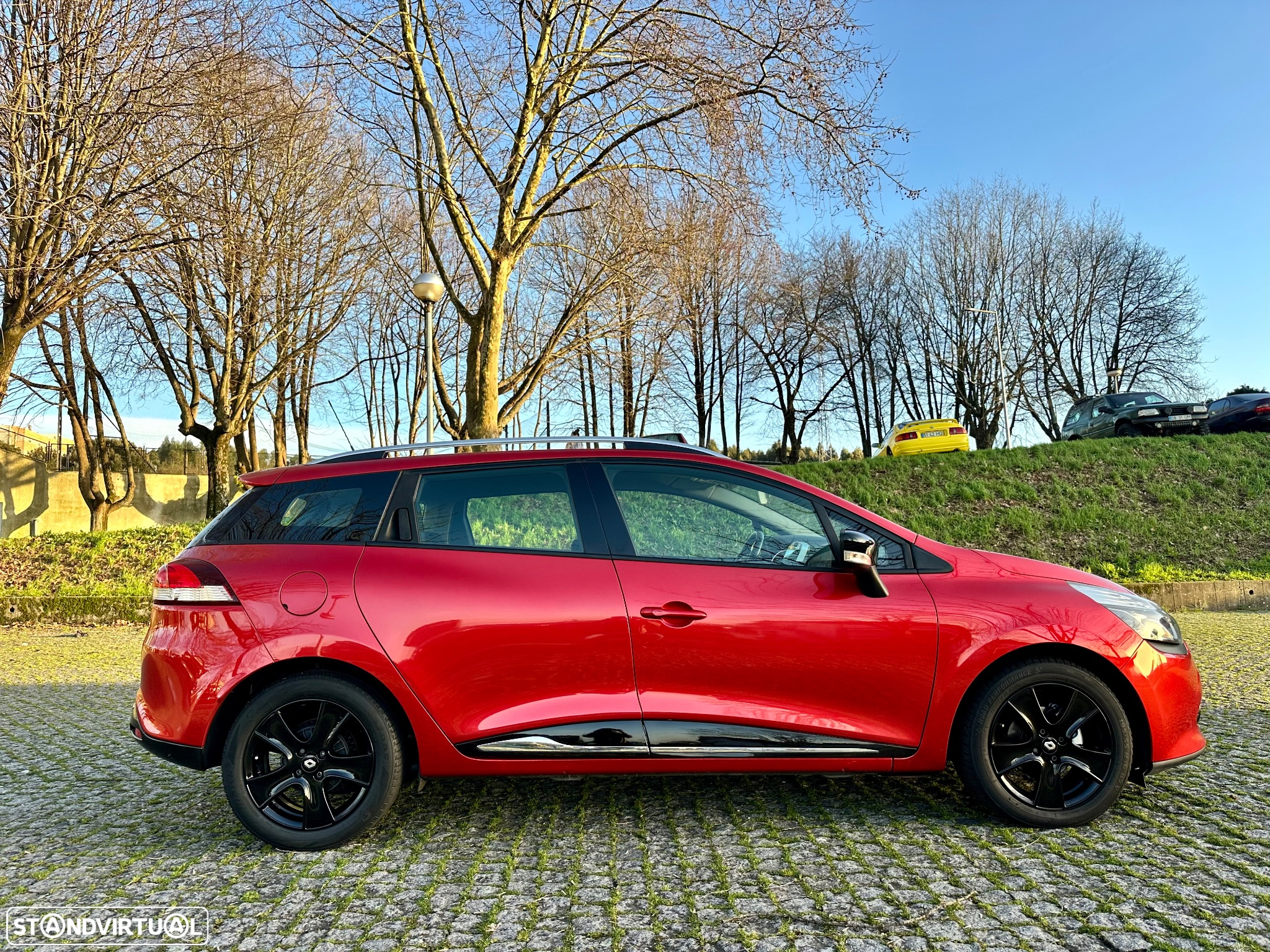 Renault Clio Sport Tourer 1.5 dCi Dynamique S - 8