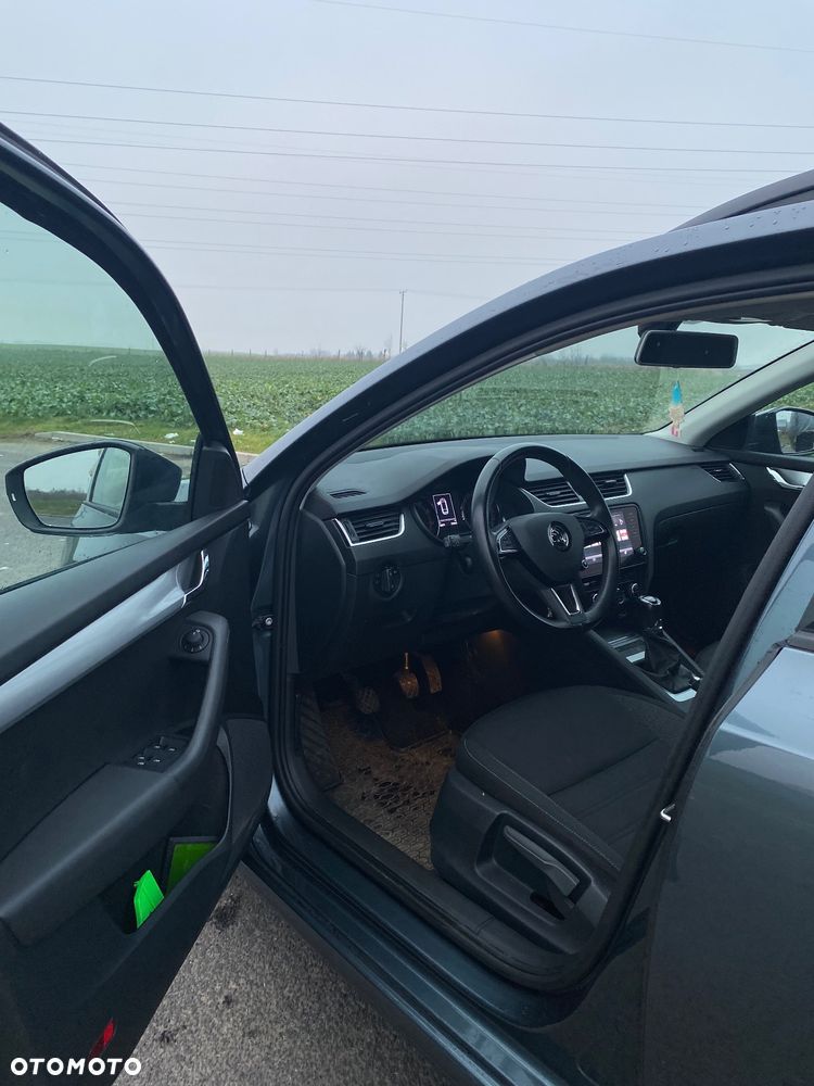 Skoda Octavia 1.5 TSI ACT Ambition - 24