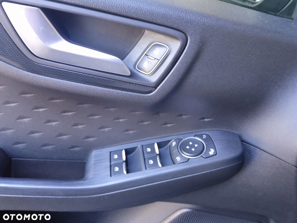 Ford Kuga 2.0 EcoBlue Hybrid ST-LINE X - 32