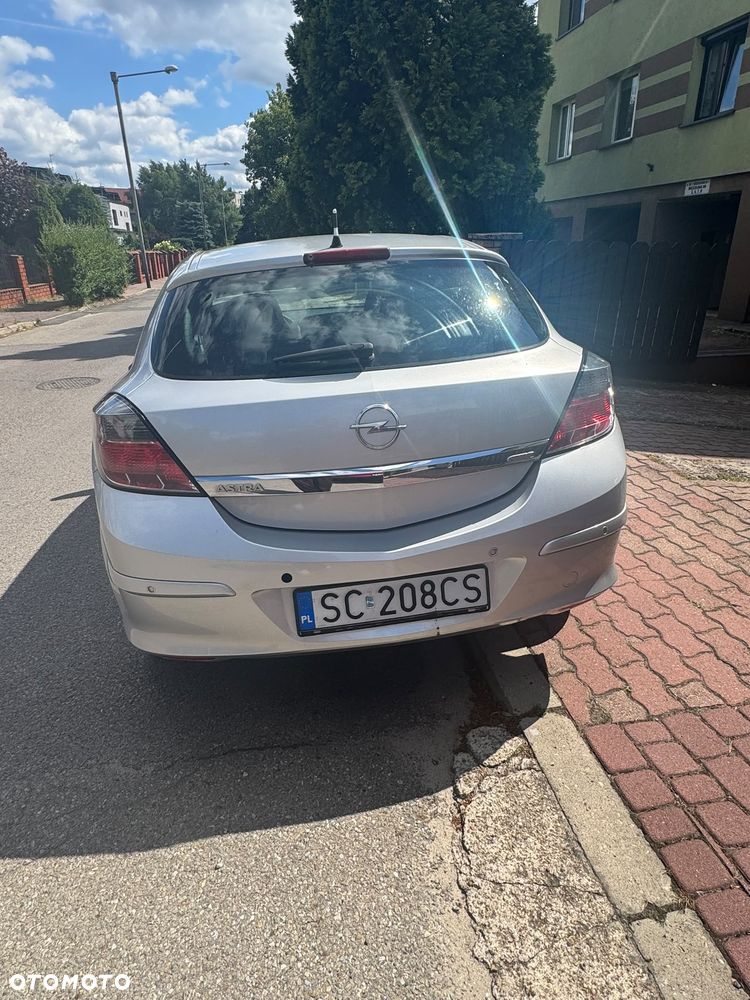 Opel Astra 1.4 Enjoy - 2