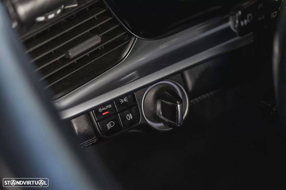 Porsche Panamera - 23