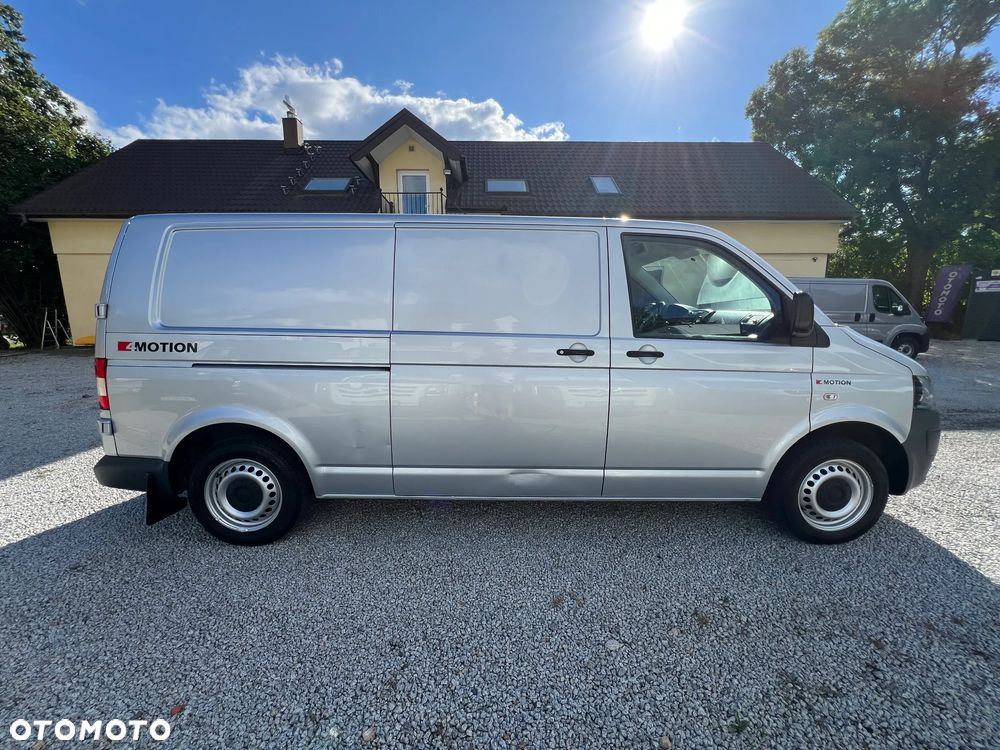 Volkswagen Transporter Furgon Long L2H1 T5 FL 4x4 4Motion 2.0 TDI 140KM Salon PL HAK FV23% - 6