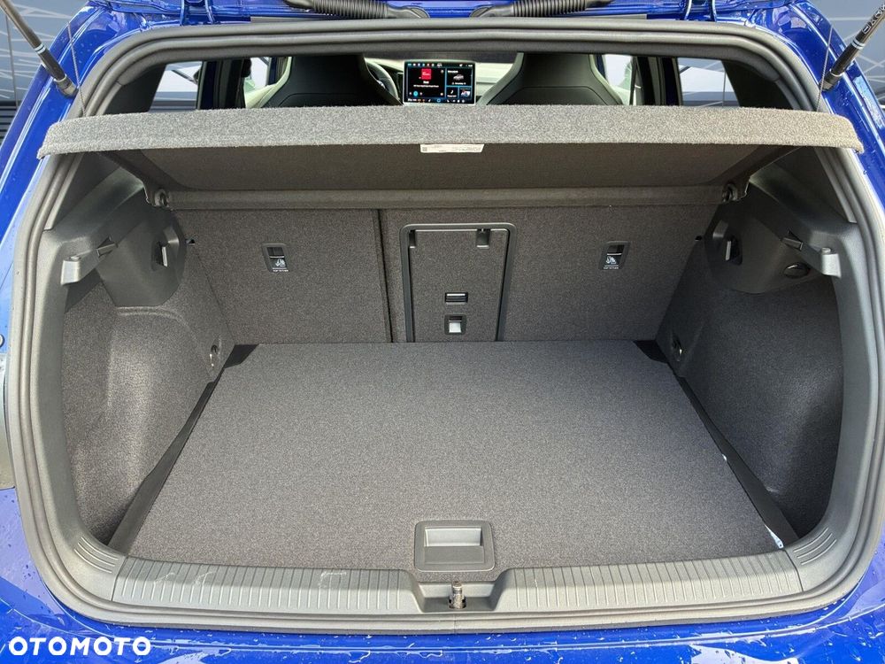 Volkswagen Golf - 29