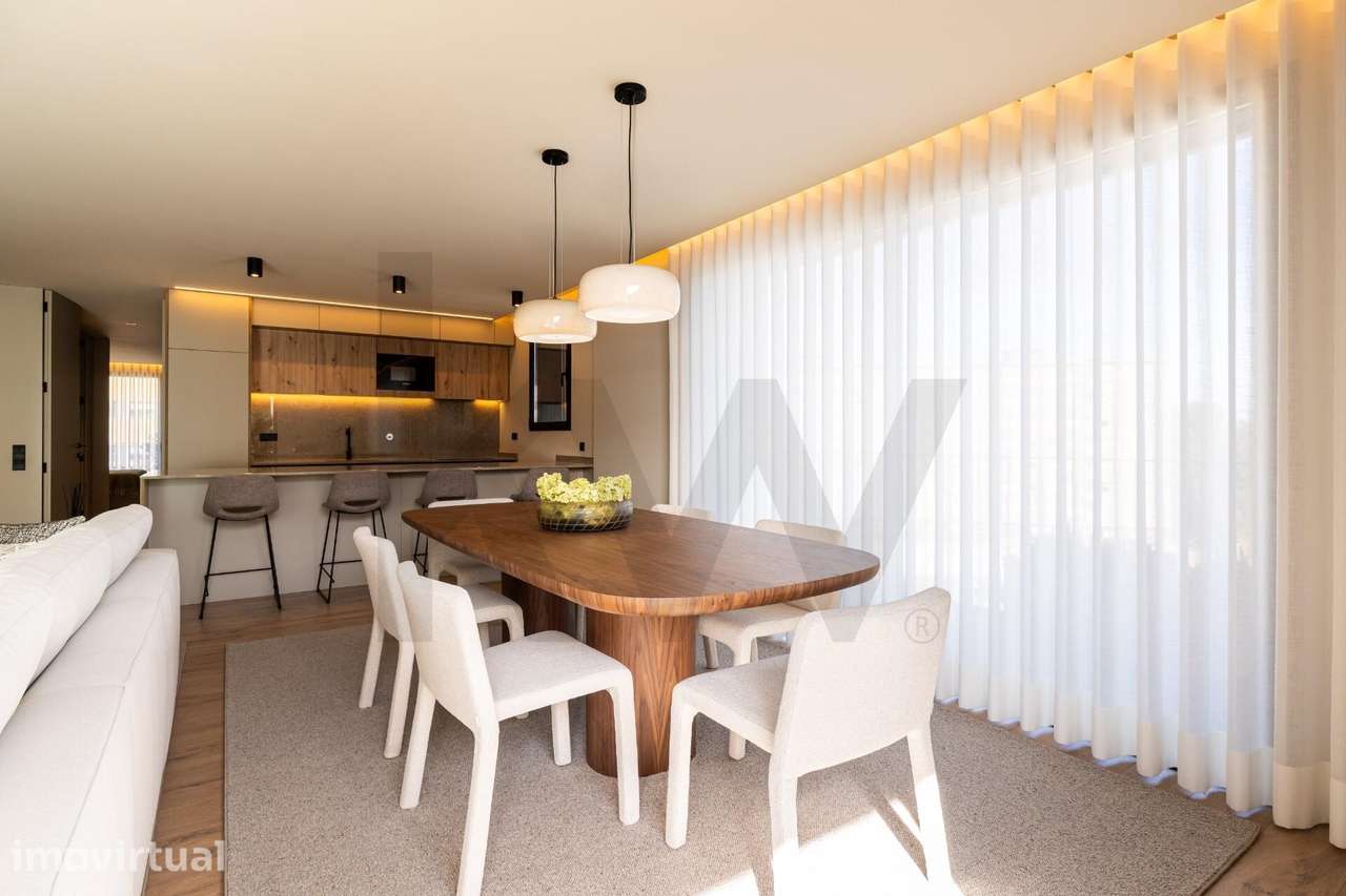 Apartamento T2 inserido no empreendimento Santos Silva em Vila Nova de - Grande imagem: 5/31