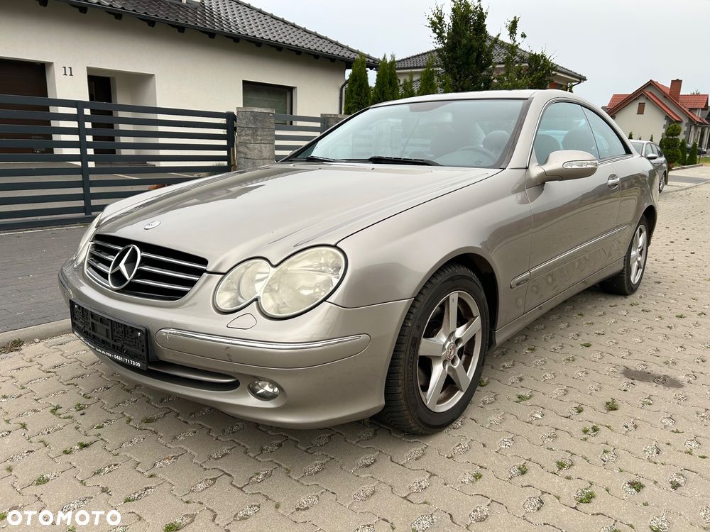 Mercedes-Benz CLK - 1