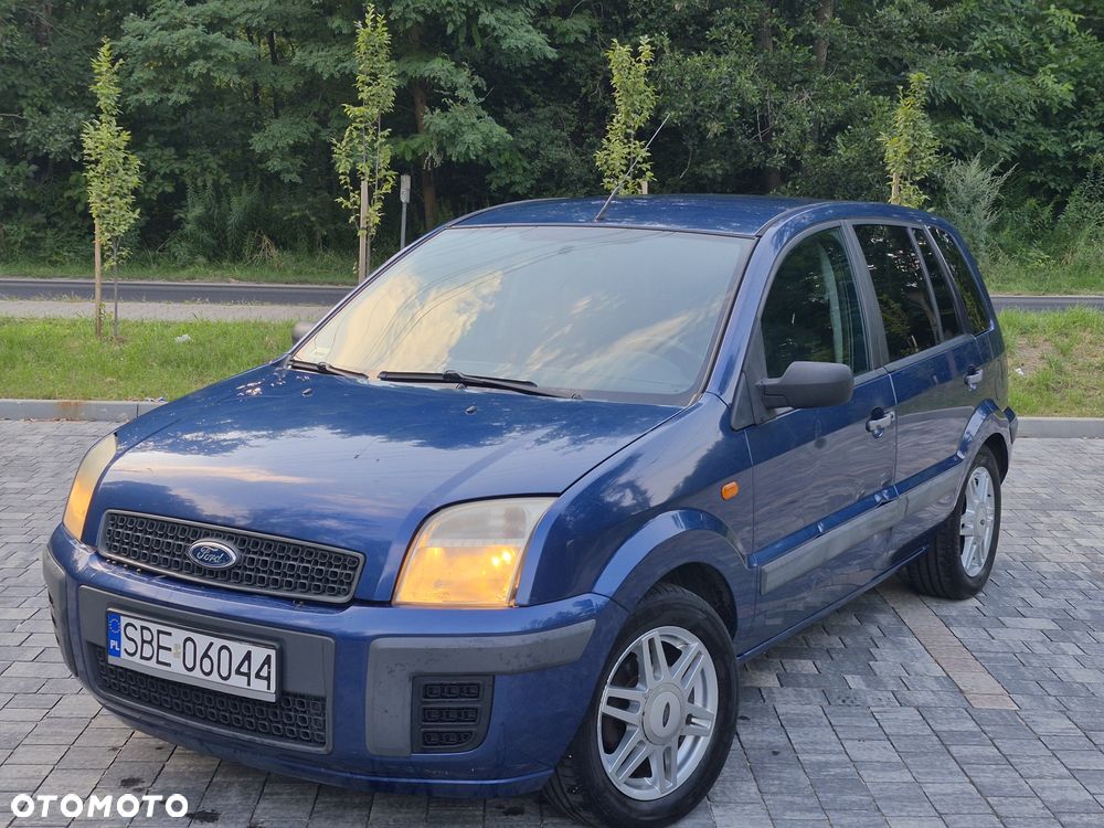 Ford Fusion - 4