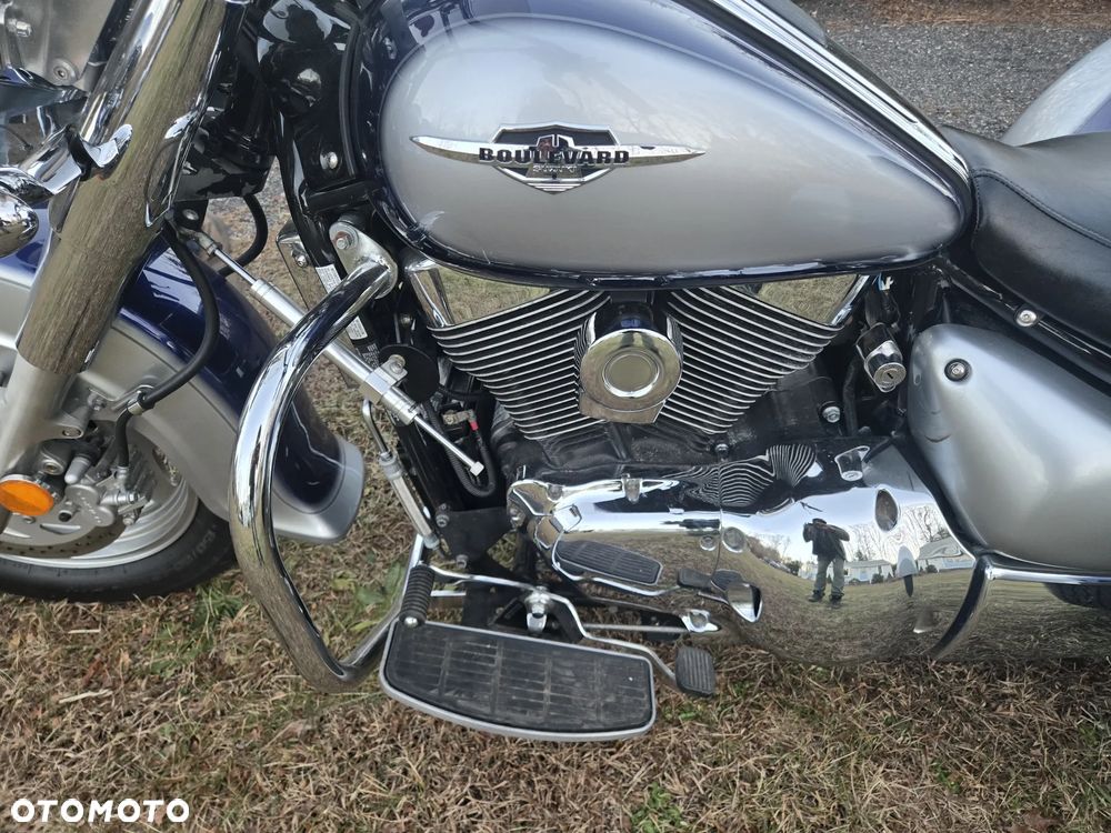 Suzuki Boulevard - 13