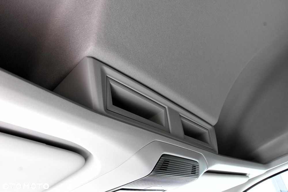 Volkswagen Crafter - 16