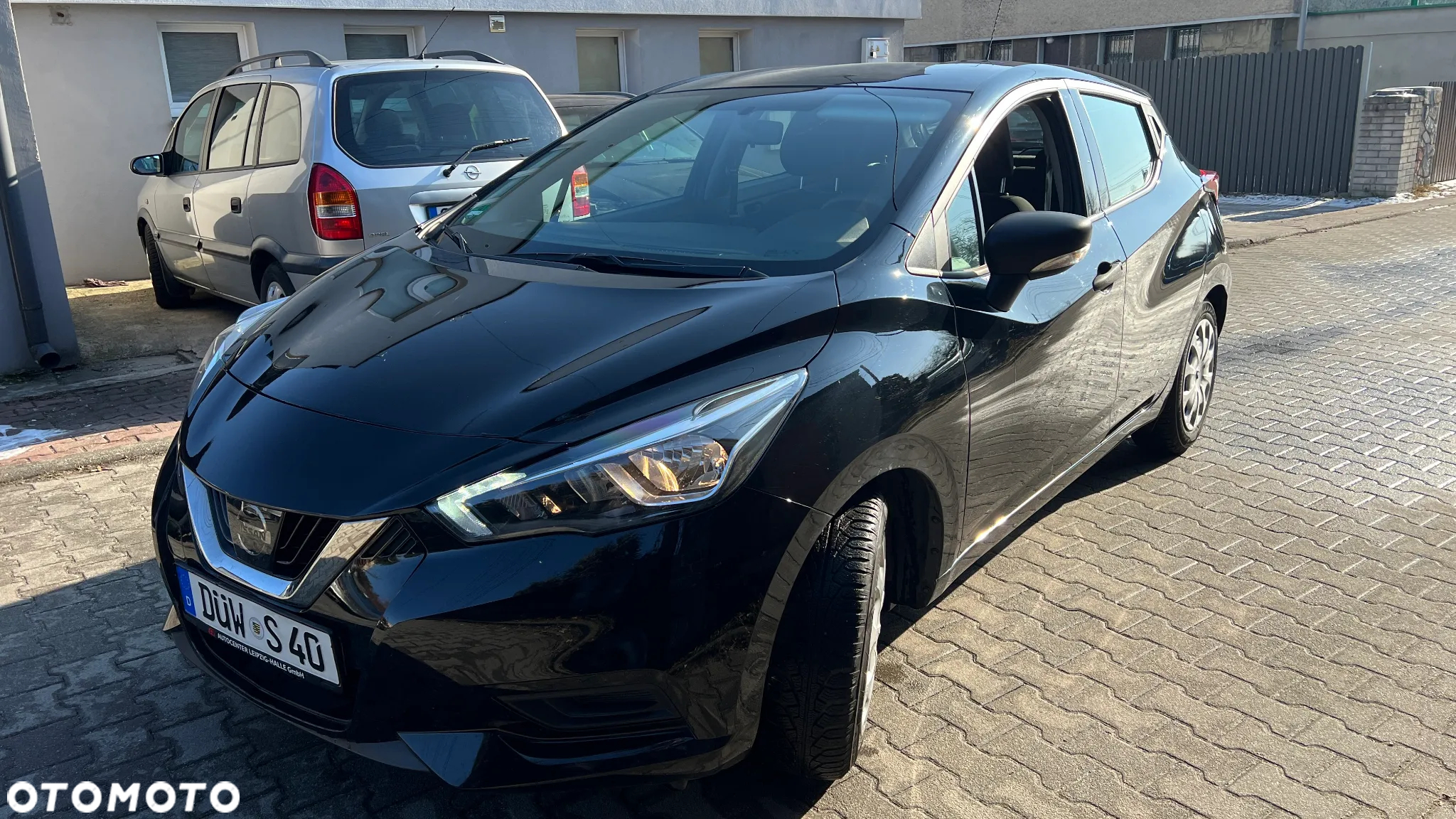 Nissan Micra 1.0 Acenta - 2