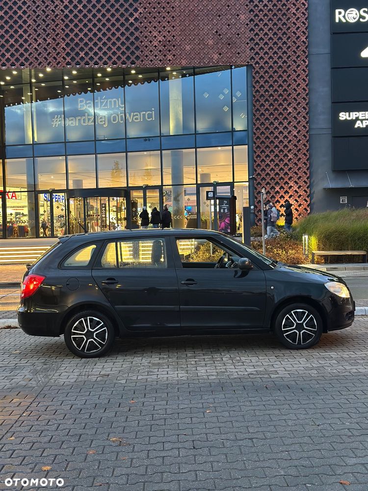 Skoda Fabia - 6