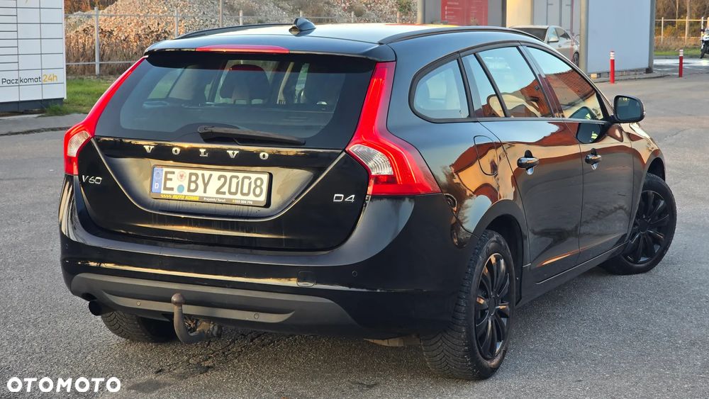 Volvo V60 D4 Geartronic RDesign - 6