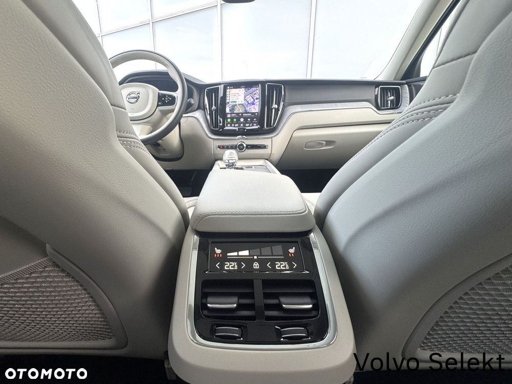 Volvo XC 60 - 24
