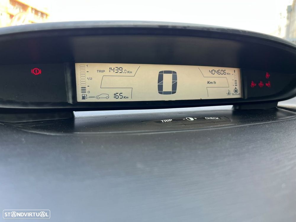 Citroën C4 1.6 HDi VTR Pack - 18