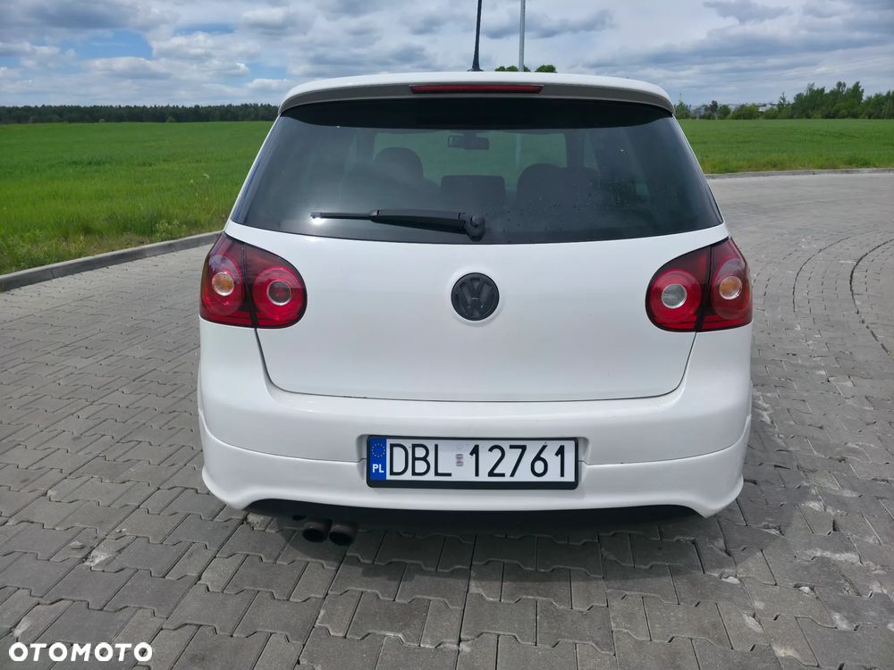 Volkswagen Golf - 5
