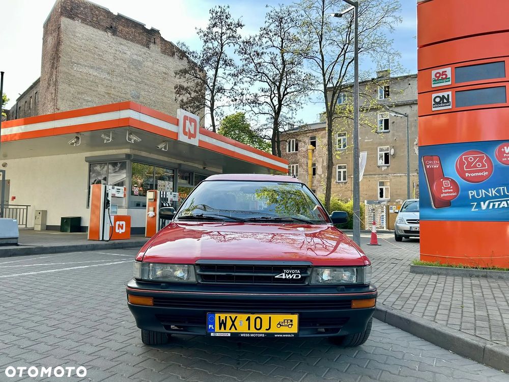 Toyota Corolla 1.6 Si - 3