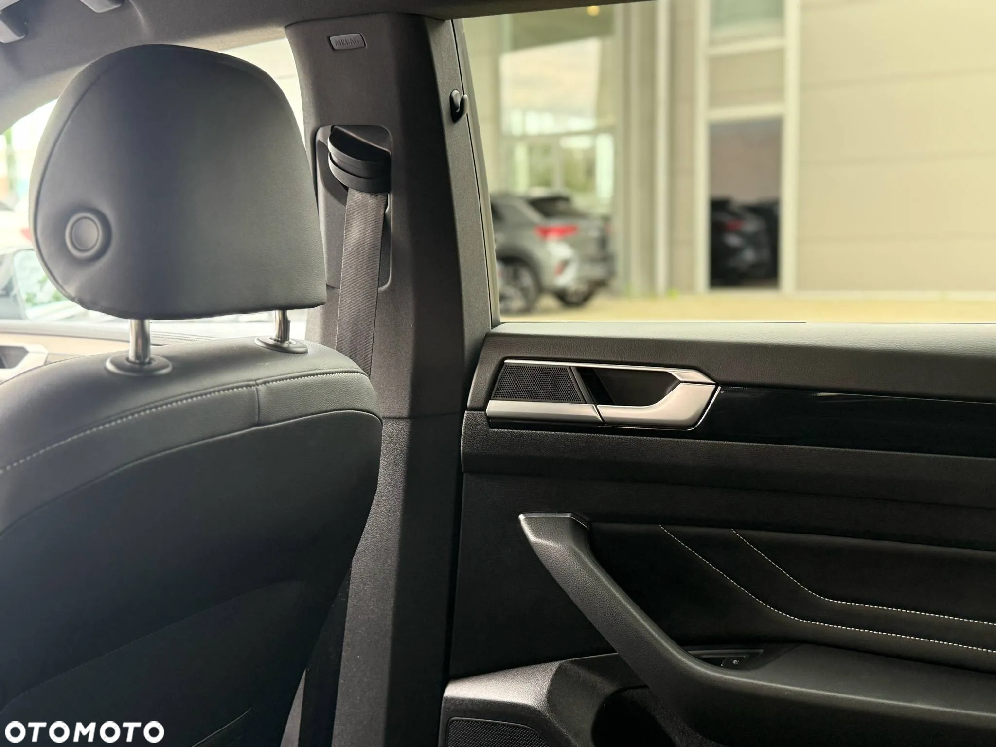 Volkswagen Arteon 2.0 TSI R-Line DSG - 26
