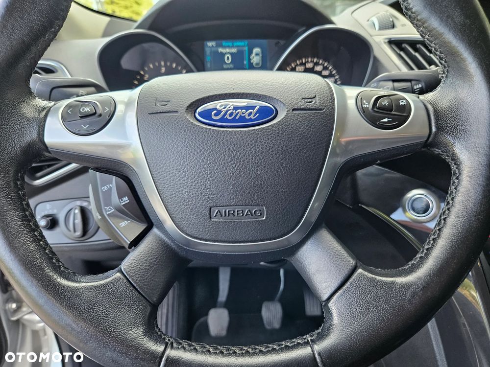 Ford Kuga 2.0 TDCi 4x4 Titanium - 22
