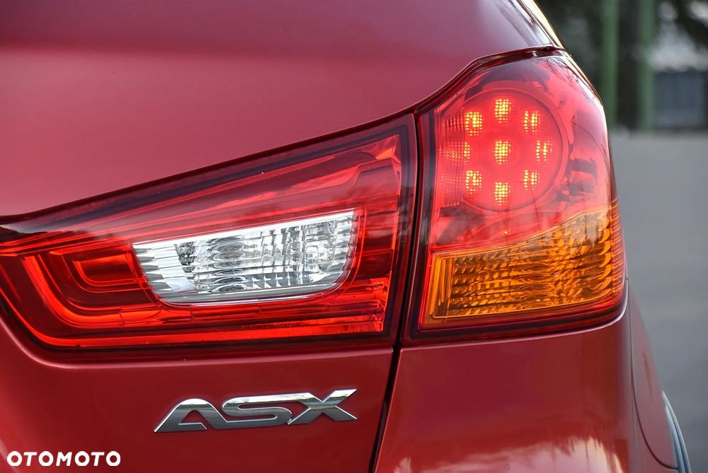 Mitsubishi ASX - 12
