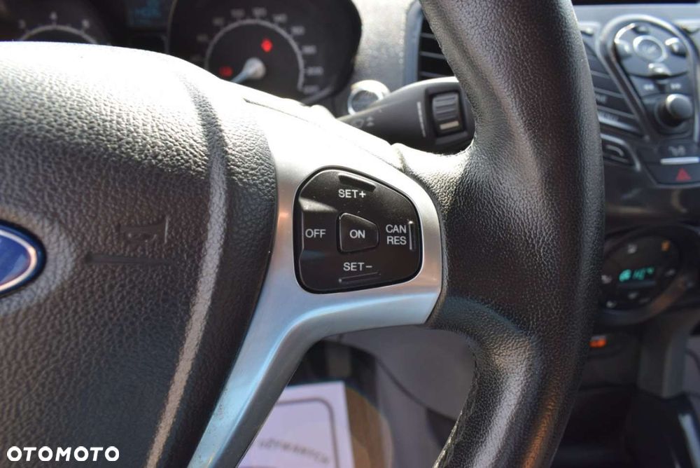 Ford EcoSport - 27