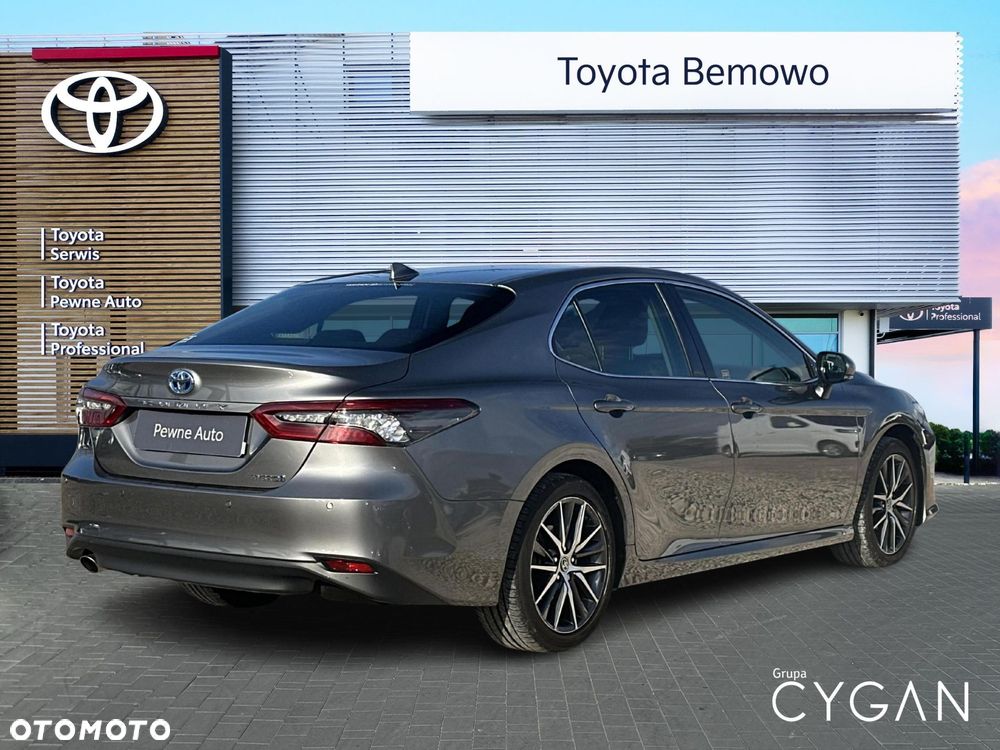 Toyota Camry 2.5 Hybrid Executive CVT - 9