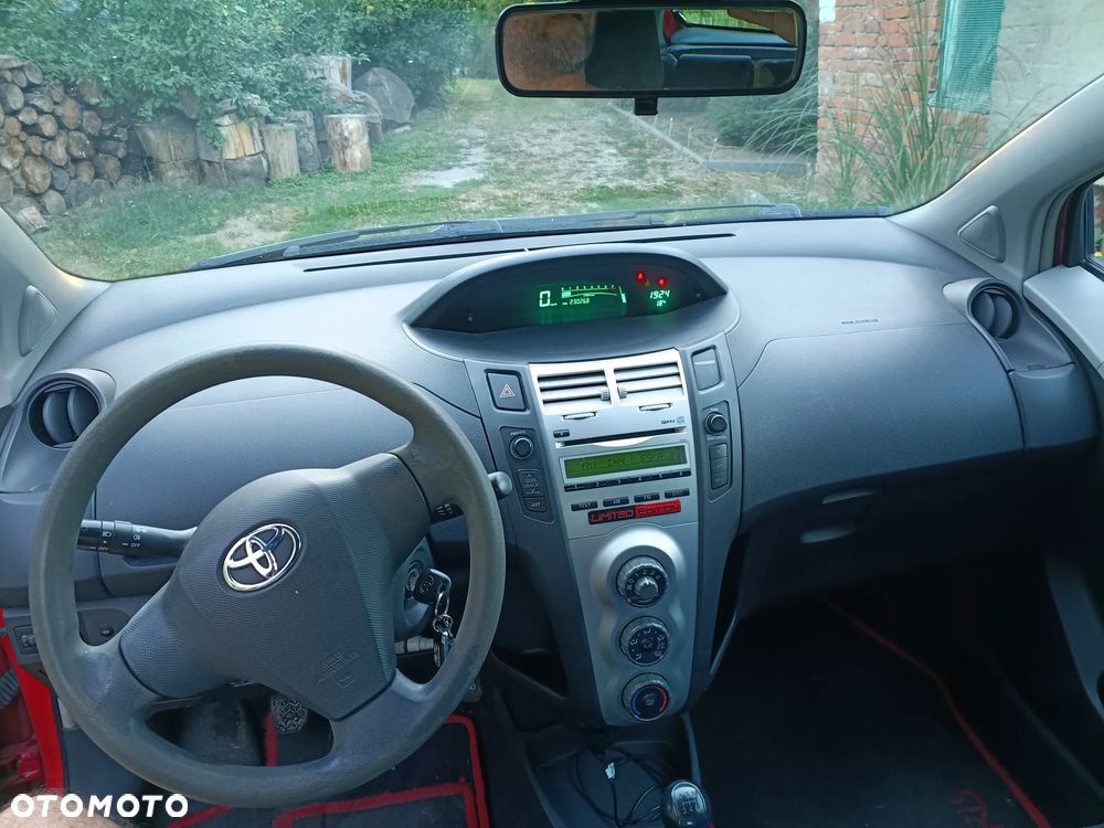 Toyota Yaris 1.0 Luna A/C - 4