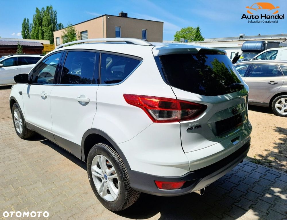 Ford Kuga 2.0 TDCi 4x2 Titanium - 12