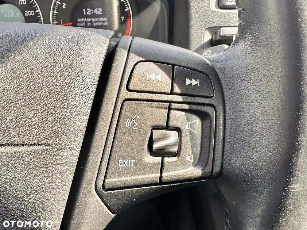 Volvo S60 - 17