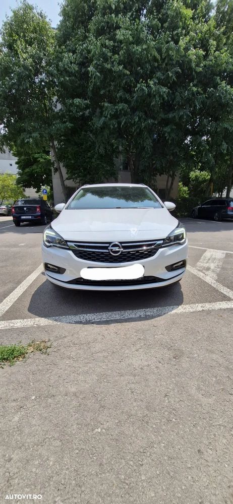 Opel Astra 1.6 D (CDTI) Automatik Dynamic - 1