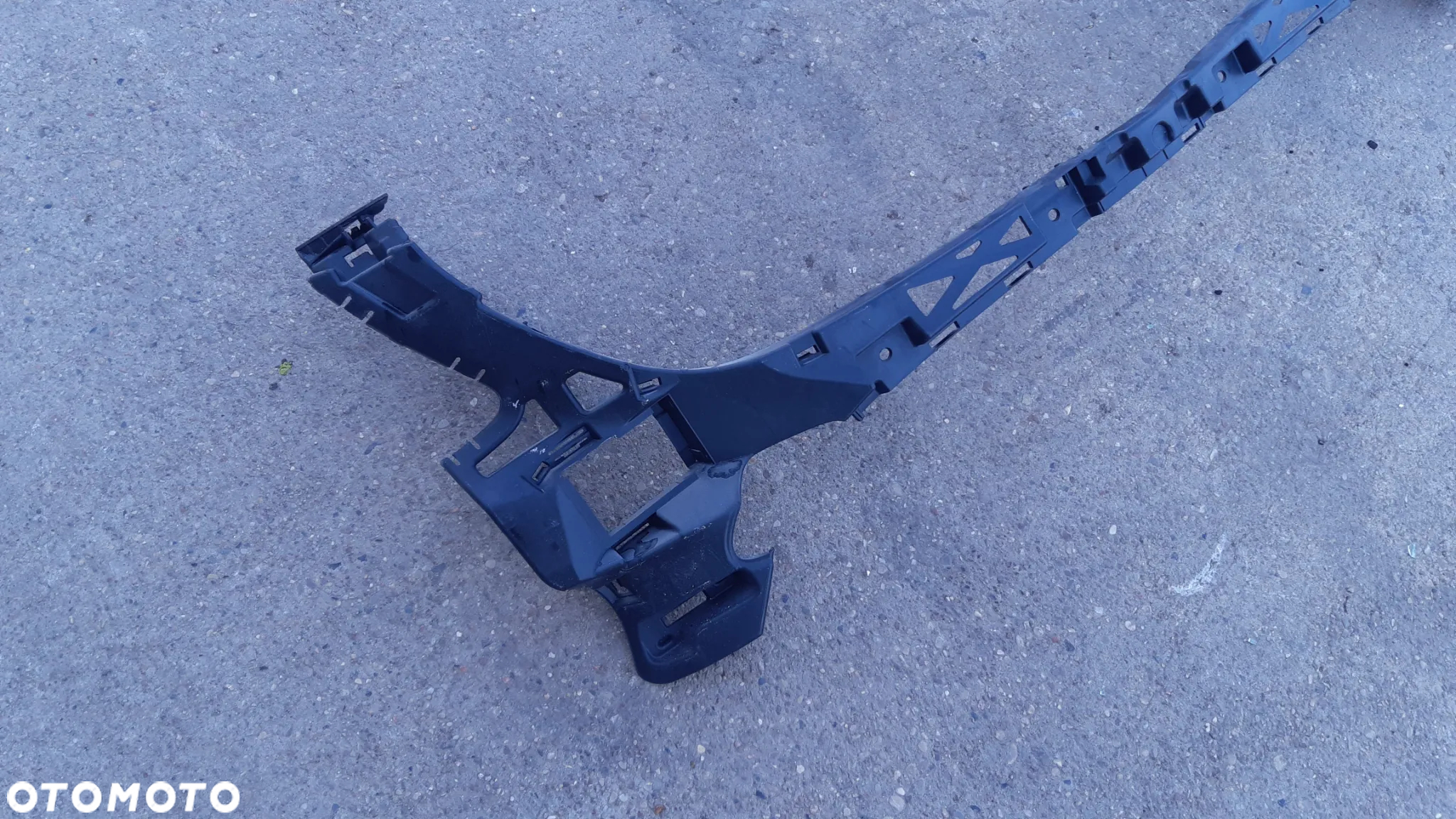 WZMOCNIE ZDERZAKA PRZÓD A2928850500

 MERCEDES
 GLE43 AMG W292 - 4