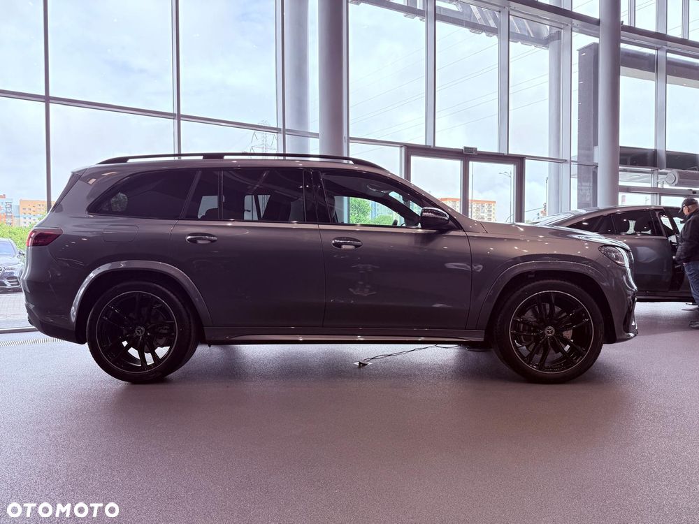 Mercedes-Benz GLS - 3